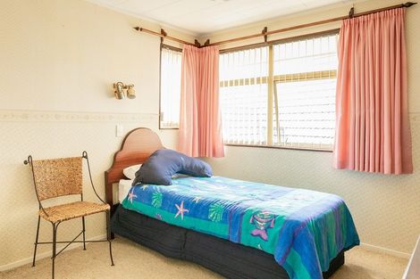 Photo of property in 27 Orowaiti Road, Westport, 7825