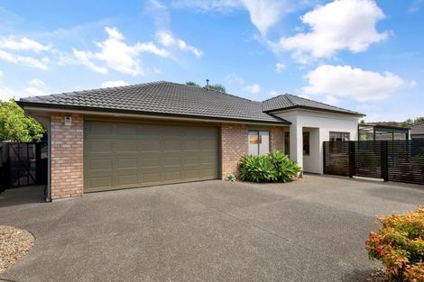 Photo of property in 30 Saint Heliers Place, Papamoa Beach, Papamoa, 3118