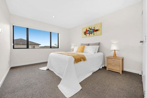 Photo of property in 18 Listack Drive, Flat Bush, Auckland, 2019