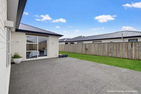 Photo of property in 17 Cork Street, Halswell, Christchurch, 8025