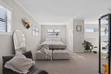 Photo of property in 1 Bill Miller Drive, Papamoa, 3118