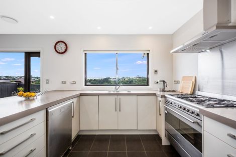 Photo of property in 84 Te Puia Drive, Aotea, Porirua, 5024