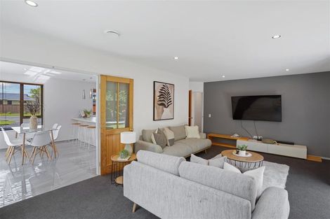 Photo of property in 11 Bishopsworth Street, Hillsborough, Christchurch, 8022