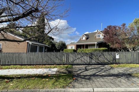 Photo of property in 1 Green Place, Richmond Heights, Taupo, 3330