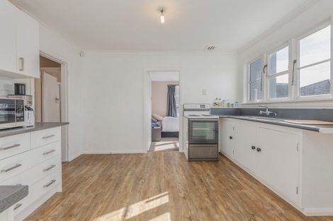 Photo of property in 323 Botanical Road, West End, Palmerston North, 4412