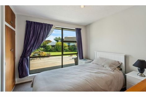 Photo of property in 9 Glenys Place, Broomfield, Christchurch, 8042