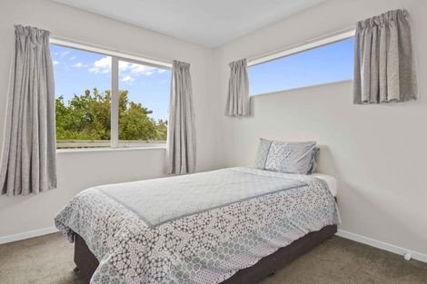 Photo of property in 114 Fairview Avenue, Fairview Heights, Auckland, 0632