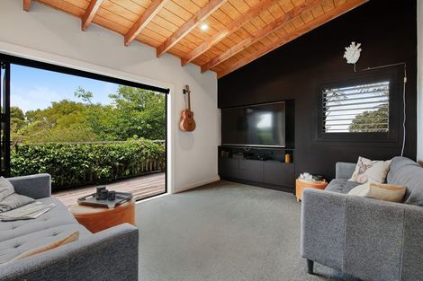 Photo of property in 170 Oyster Point Road, Kaukapakapa, Warkworth, 0984