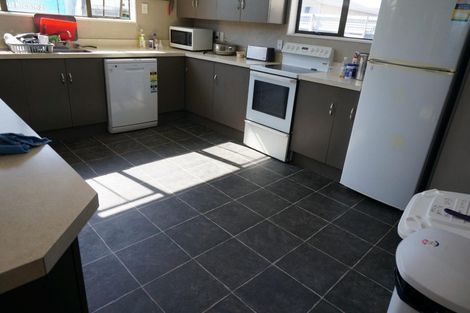 Photo of property in 13 Jenkin Street, Strathern, Invercargill, 9812