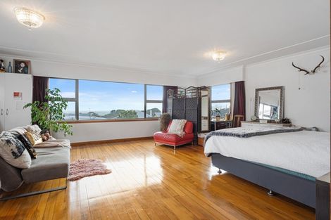 Photo of property in 14 Barrett Street, Westown, New Plymouth, 4310