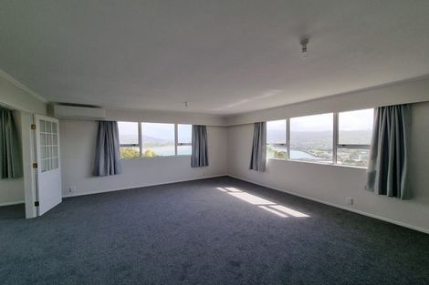 Photo of property in 7 Finn Place, Titahi Bay, Porirua, 5022