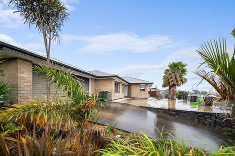 Photo of property in 42 Penrod Drive, Bell Block, New Plymouth, 4312