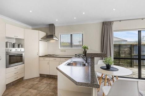 Photo of property in 13 Bay Drive, Titahi Bay, Porirua, 5022