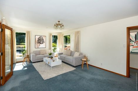 Photo of property in 13 Woodbury Street, Avonhead, Christchurch, 8042
