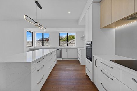 Photo of property in 10 Winspear Place, Omokoroa, 3114