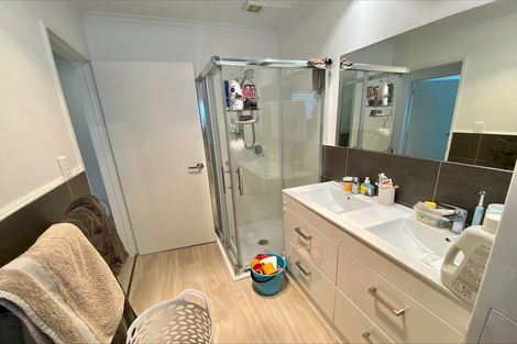 Photo of property in 1/696 Manukau Road, Royal Oak, Auckland, 1023