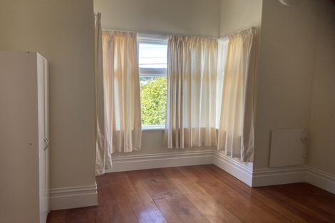 Photo of property in 2 Stanley Street, Berhampore, Wellington, 6023