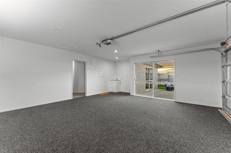 Photo of property in 35 Okawa Avenue, Papakura, 2110