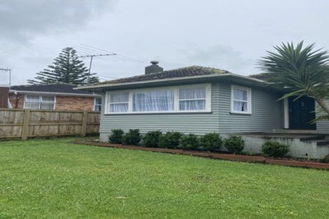 Photo of property in 12 Okareka Place, Pakuranga Heights, Auckland, 2010
