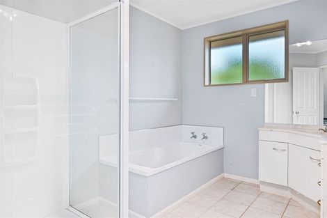 Photo of property in 18 Langley Place, Belfast, Christchurch, 8051