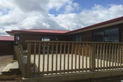 Photo of property in 2 Naho Place, Meremere, Mercer, 2474