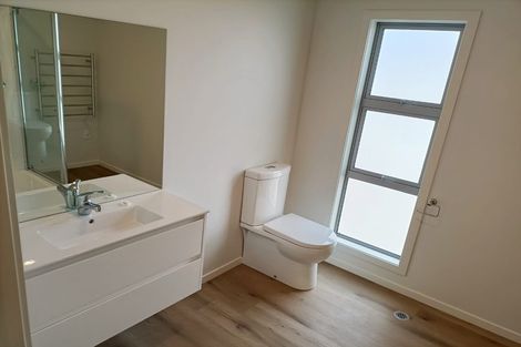 Photo of property in 1119a High Street, Taita, Lower Hutt, 5011