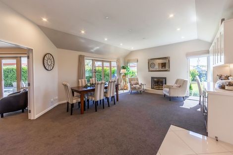 Photo of property in 16 Harrys Way, Redwood, Christchurch, 8051