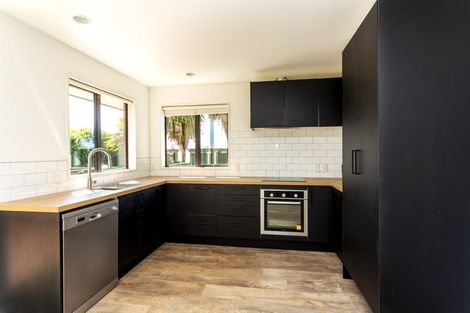 Photo of property in 51b Middleton Road, Upper Riccarton, Christchurch, 8041