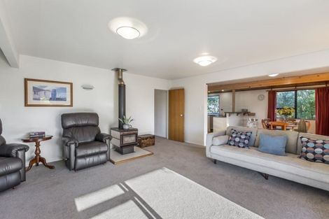 Photo of property in 14b Kaipatiki Road, Glenfield, Auckland, 0629