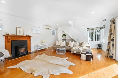 Photo of property in 35 Paparoa Street, Papanui, Christchurch, 8053