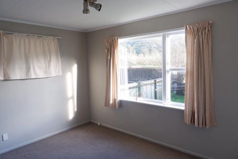 Photo of property in 61 Parenga Street, Wainuiomata, Lower Hutt, 5014
