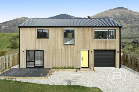 Photo of property in 15 Lorne Street, Lake Hayes, Queenstown, 9304