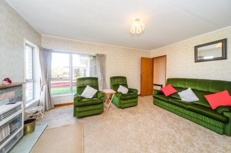 Photo of property in 38 Abraham Crescent, Milson, Palmerston North, 4414
