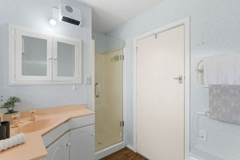 Photo of property in 42 Grahams Road, Ilam, Christchurch, 8041