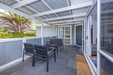 Photo of property in 15 Matthews Crescent, Melville, Hamilton, 3206