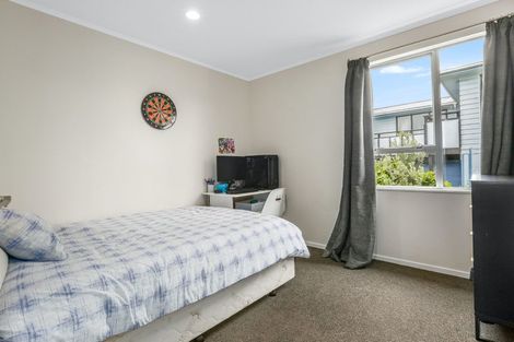 Photo of property in 47 Hicks Close, Whitby, Porirua, 5024