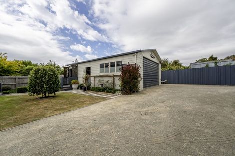 Photo of property in 28 Appleby Street, Hampden, 9410