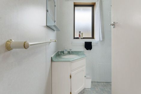 Photo of property in 32 Greenhurst Street, Sockburn, Christchurch, 8042