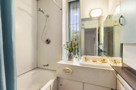 Photo of property in Jellicoe Towers, 191 The Terrace, Wellington Central, Wellington, 6011