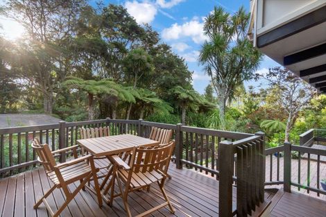 Photo of property in 232b Atkinson Road, Titirangi, Auckland, 0604