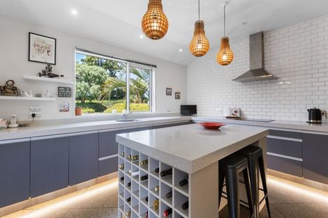 Photo of property in 187 Te Arei Road East, Huirangi, New Plymouth, 4373