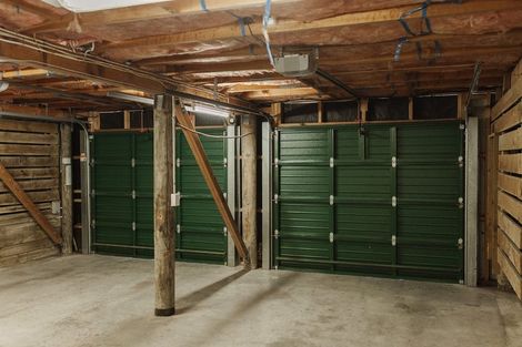 Photo of property in 6 Gates Road, Waikanae Beach, Waikanae, 5036