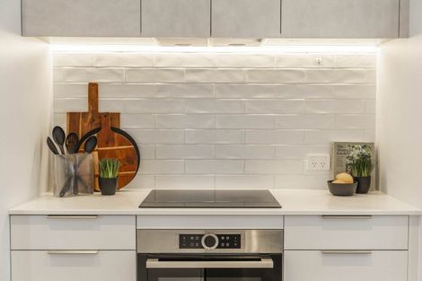 Photo of property in 5/35 Marine Parade, Hobsonville, Auckland, 0616