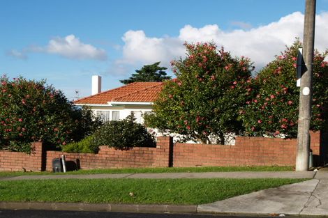 Photo of property in 8 Minerva Terrace, Cockle Bay, Auckland, 2014