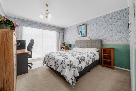 Photo of property in 27 Samuel Place, Queenwood, Hamilton, 3210