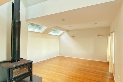 Photo of property in 77 Attwood Road, Paremoremo, Auckland, 0632