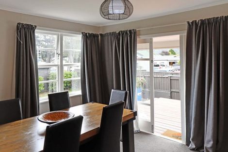 Photo of property in 15 Exchange Street, Ebdentown, Upper Hutt, 5018