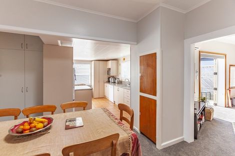 Photo of property in 17 Harris Street, Greenmeadows, Napier, 4112