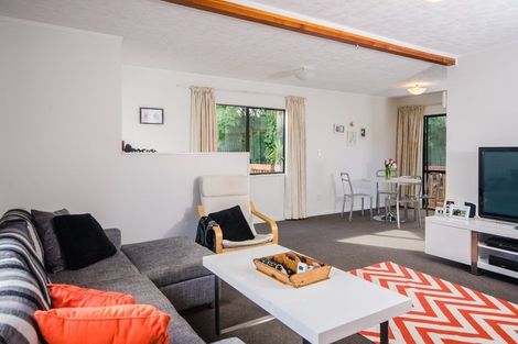 Photo of property in 2/9 Victor Street, Avondale, Auckland, 1026