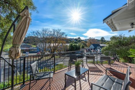 Photo of property in 109 Kaikorai Valley Road, Glenross, Dunedin, 9011